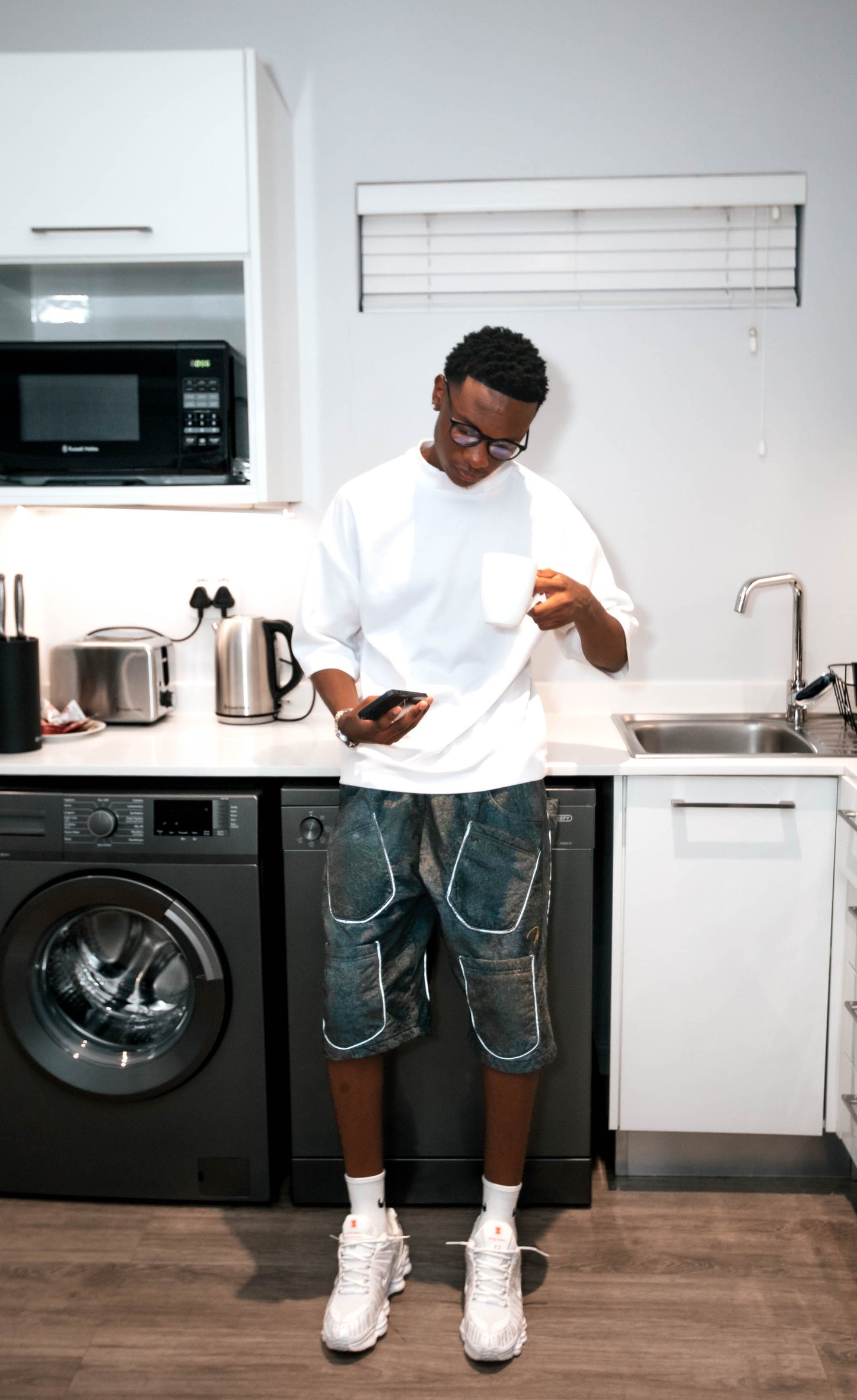 ASHEN UTILITY SHORTS
