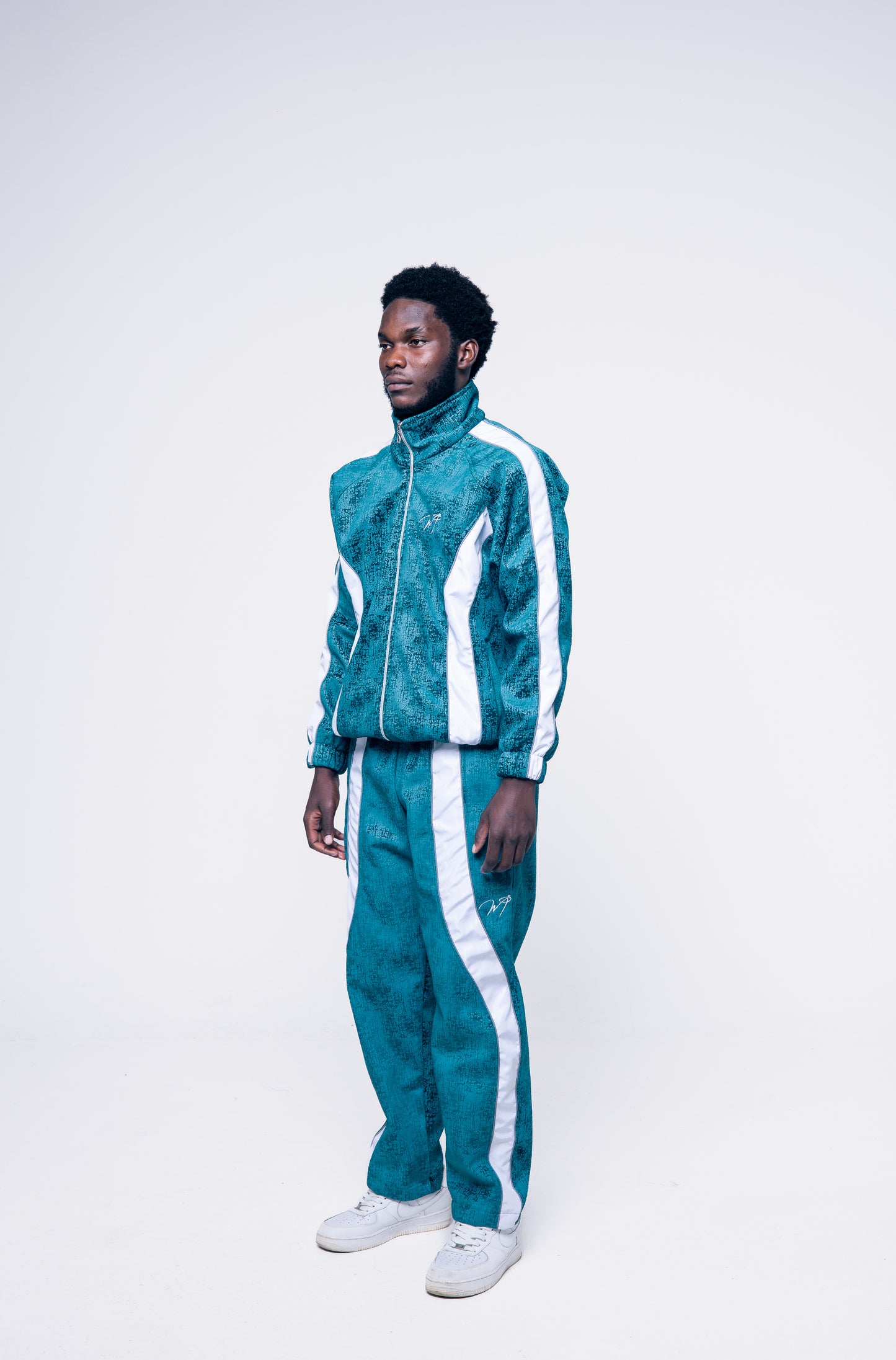 25' RUNMAN TRACKSUIT